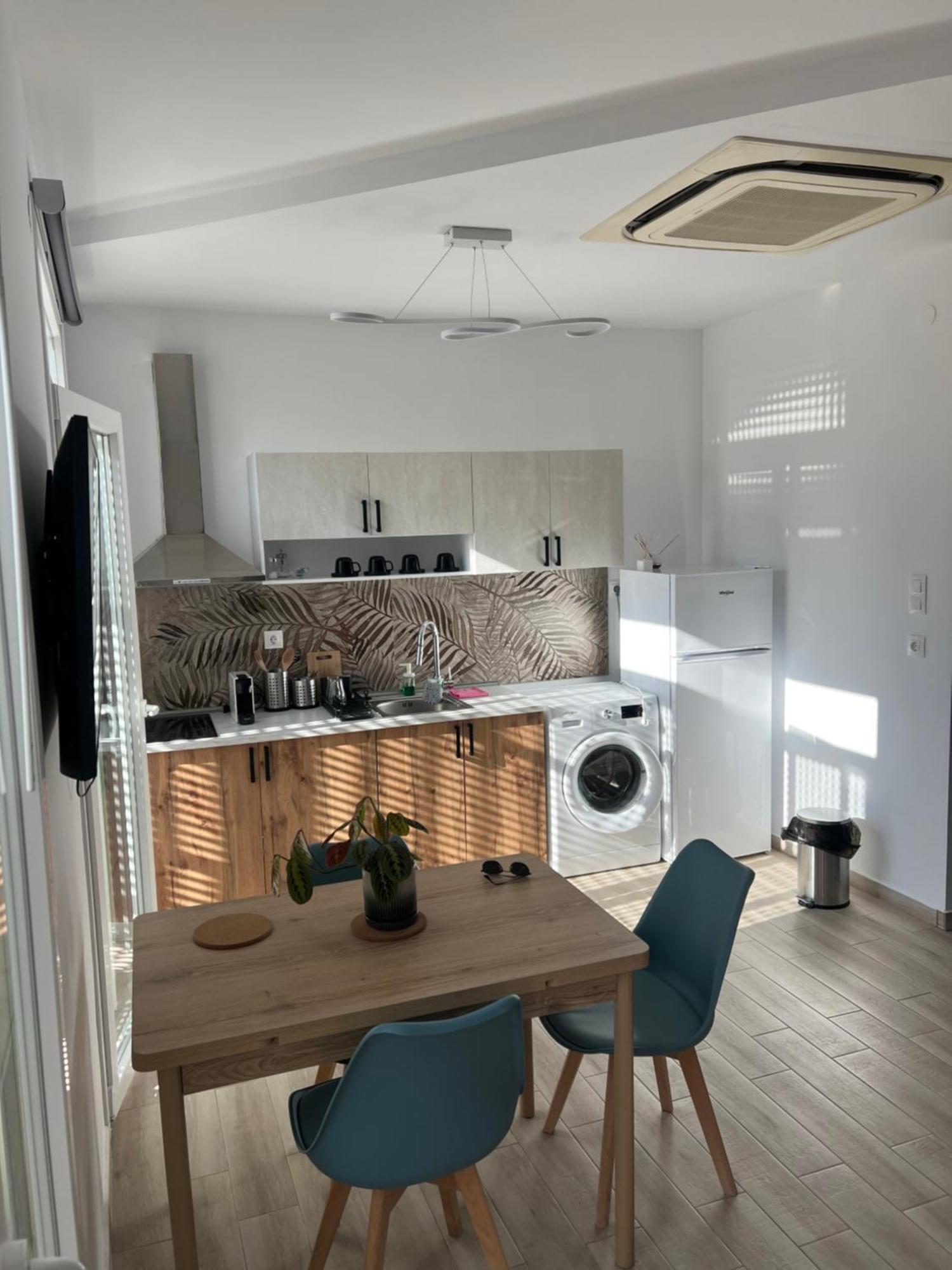 F Apartment เทสซาโลนิกิ ภายนอก รูปภาพ